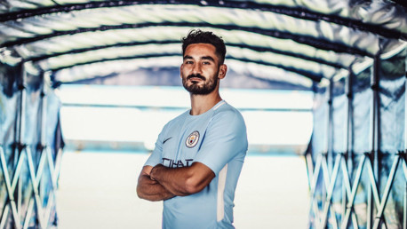 Gundogan on his mask, holidays and summer shirts!
