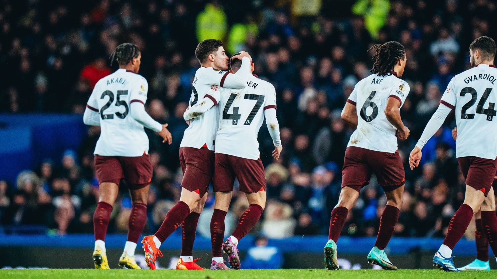 We played tremendous football in Everton win, says Foden