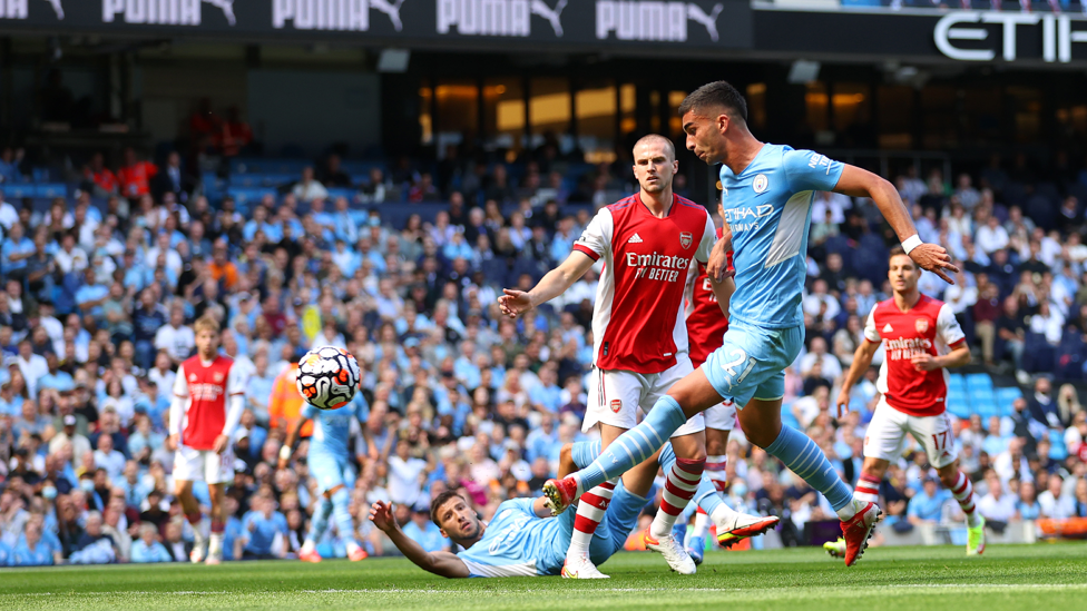 TORRES TAP-IN : Ferran nets our second of the afternoon!