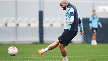 Training: Wet session for West Ham