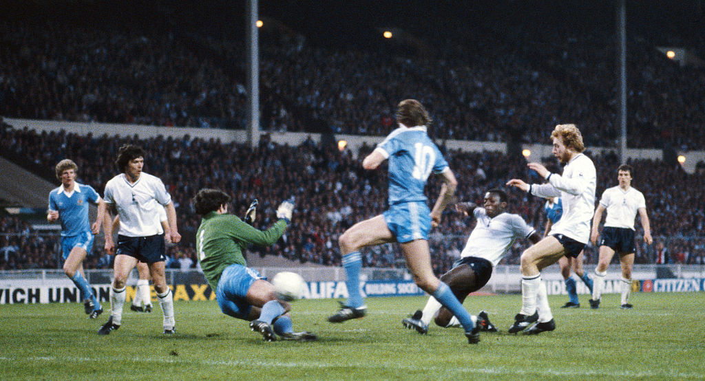 DESPAIR : Garth Crooks scores past Joe Corrigan in the 1981 FA Cup final replay, which City lost to Spurs.