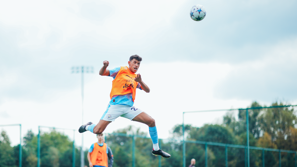 AERIAL THREAT : Matheus Nunes rises to meet the ball