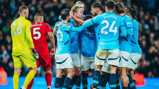 GROUP HUG: KDB feels the love!