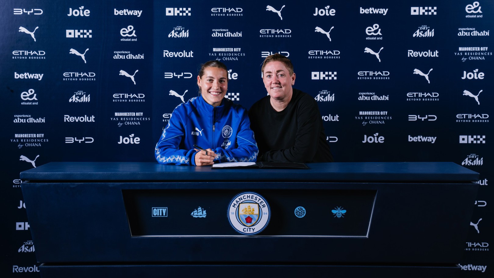 City seal Wamser signing