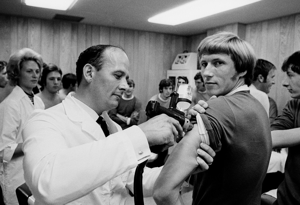 JAB: Colin gets a seasonal flu jab