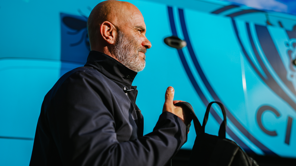 THE BOSS : Leads the team off the coach.