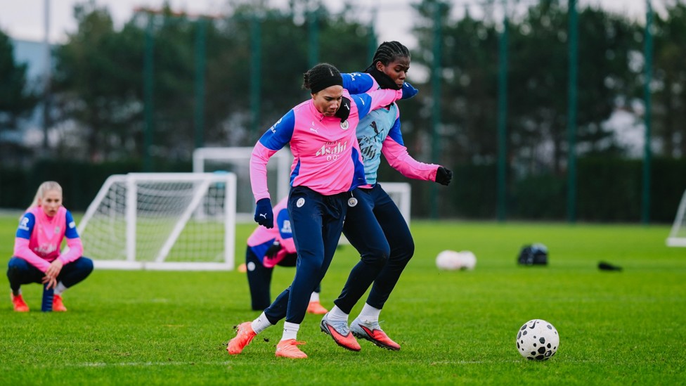 Big hitters : Jade Rose and Bunny in action