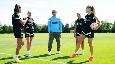 Gallery: Guardiola visits Women's training