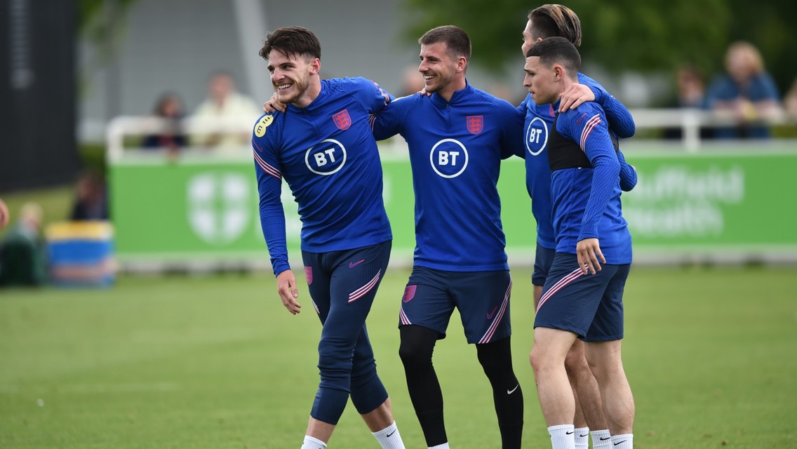 Southgate: Foden out and Sterling a doubt for England fixtures