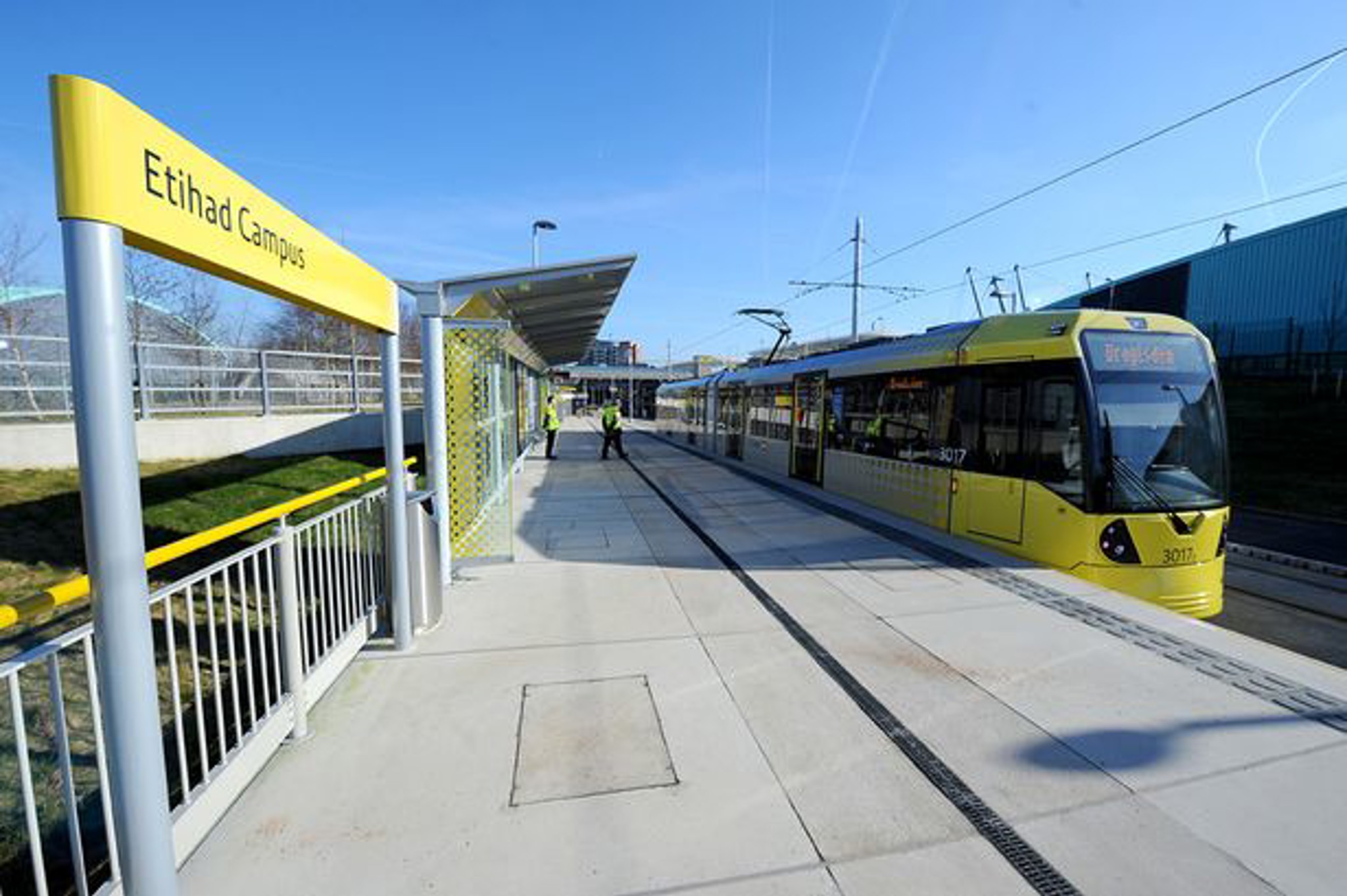 tram.jpg