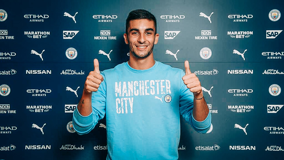 THUMBS UP : Deal done.