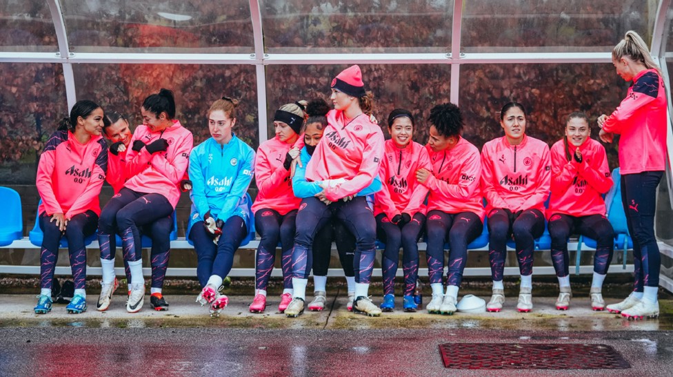 Rainy City! The downpour finally gets the better of the squad!