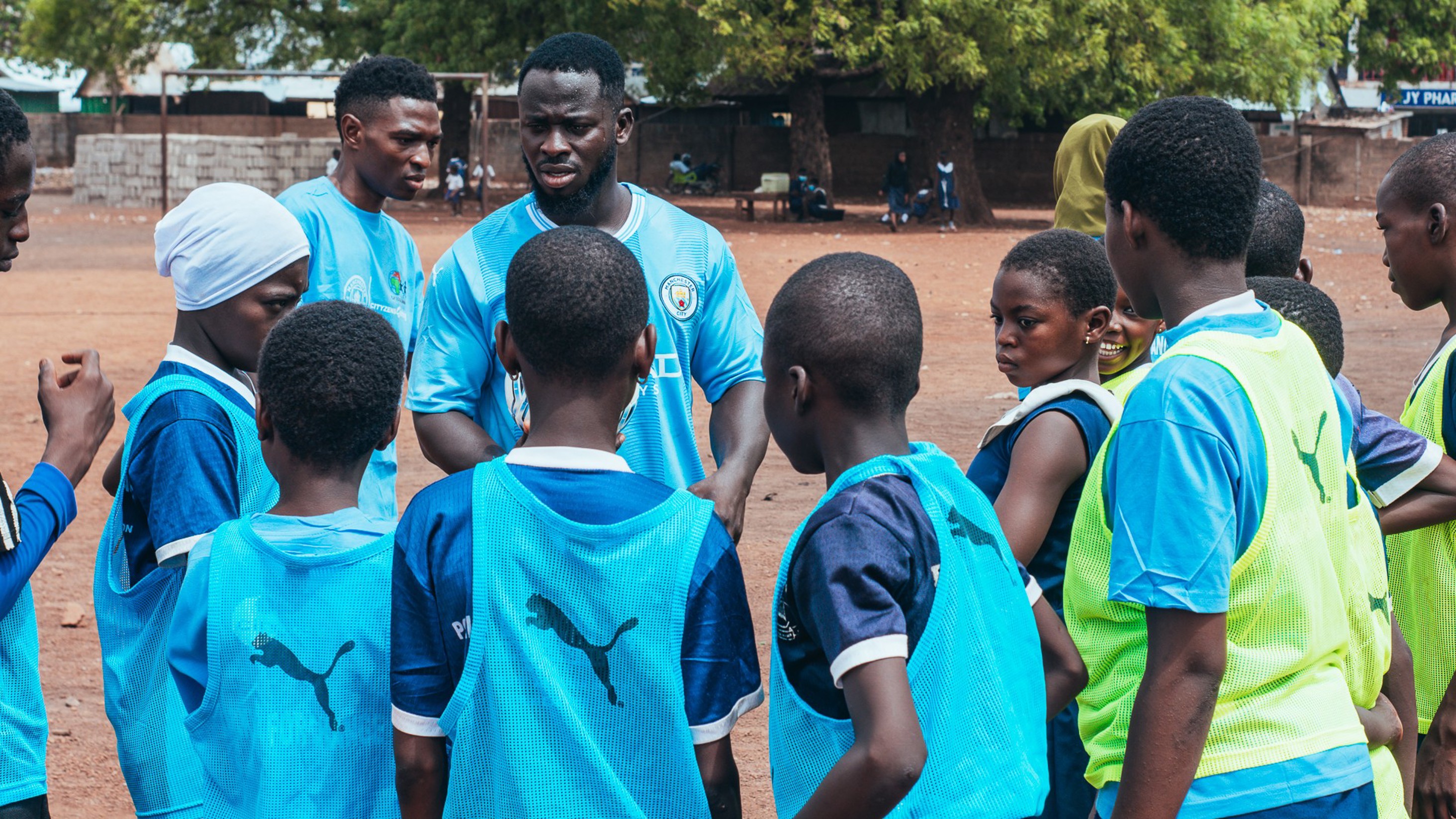 Young Leaders Around The World Raise Awareness For Responsible Water Use