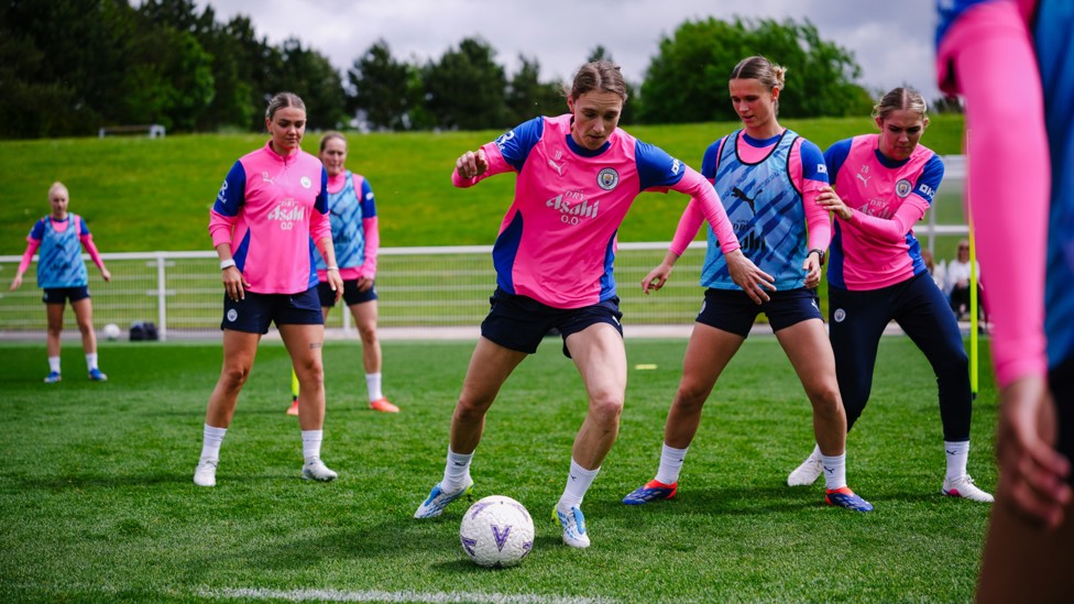 DUTCH DUO : Vivianne Miedema dances around her team-mates.