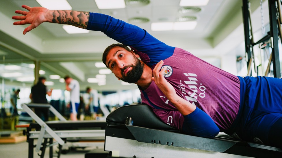 LIMBERING UP : Gianluigi Donnarumma in the gym. 