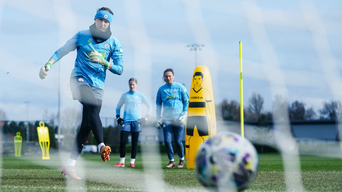 Training: Blues up for the Cup!