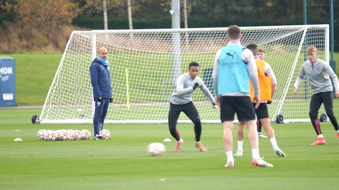 Latihan: Persiapan Melawan Brugge Sudah Dimulai!