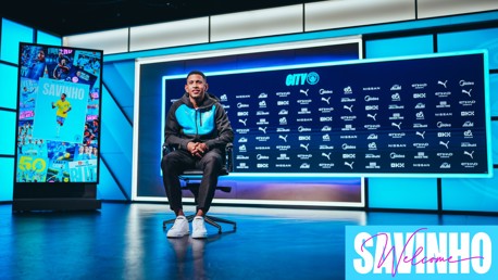 ‘Espero que me dê sorte’ – Savinho explica mudança de nome na camisa