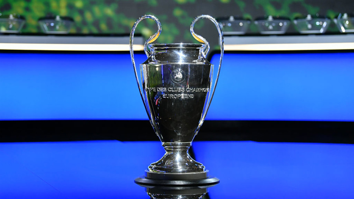 Convocação para a Champions enviada