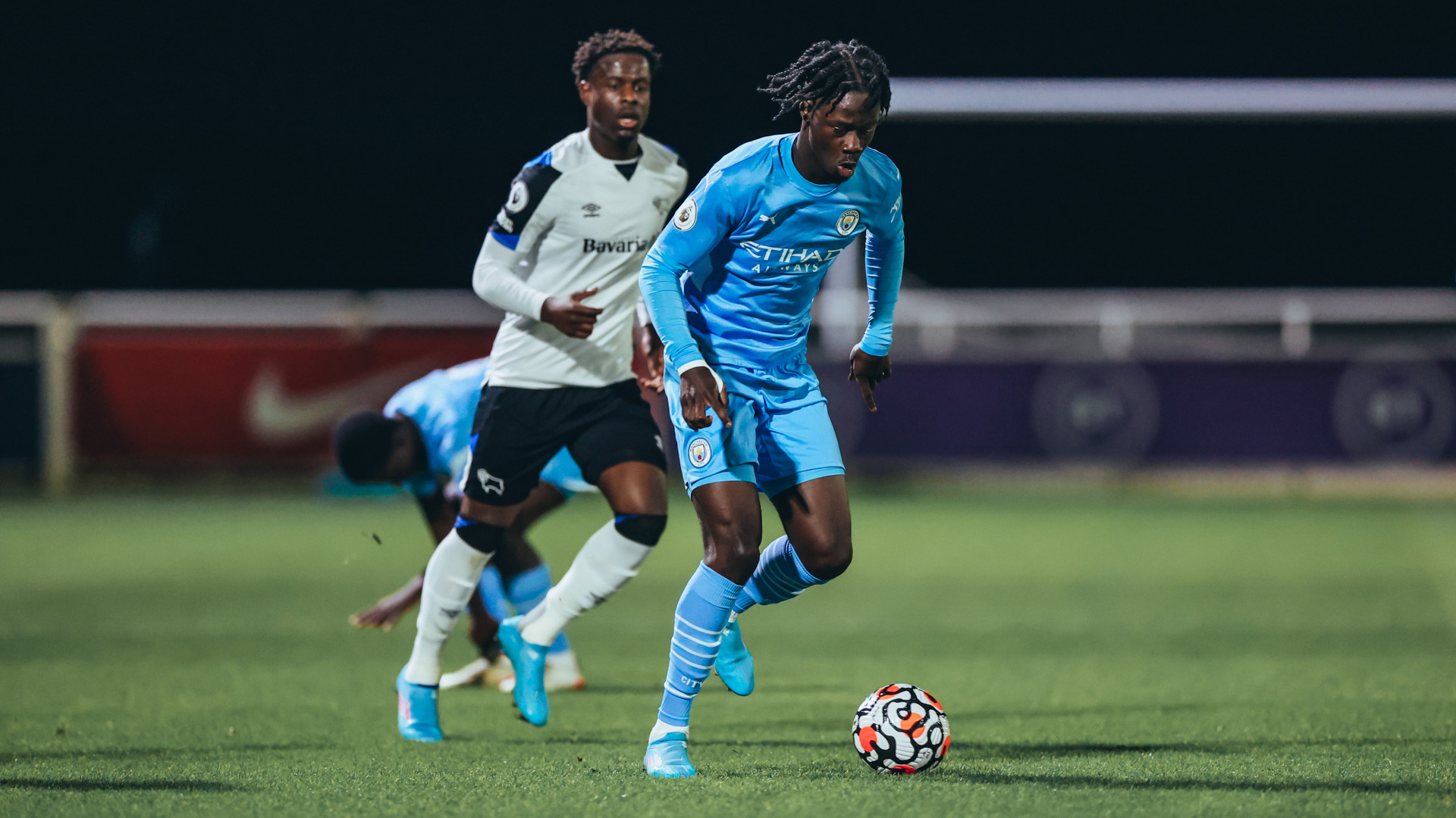 ON THE FRONT FOOT: Darko Gyabi powers forward