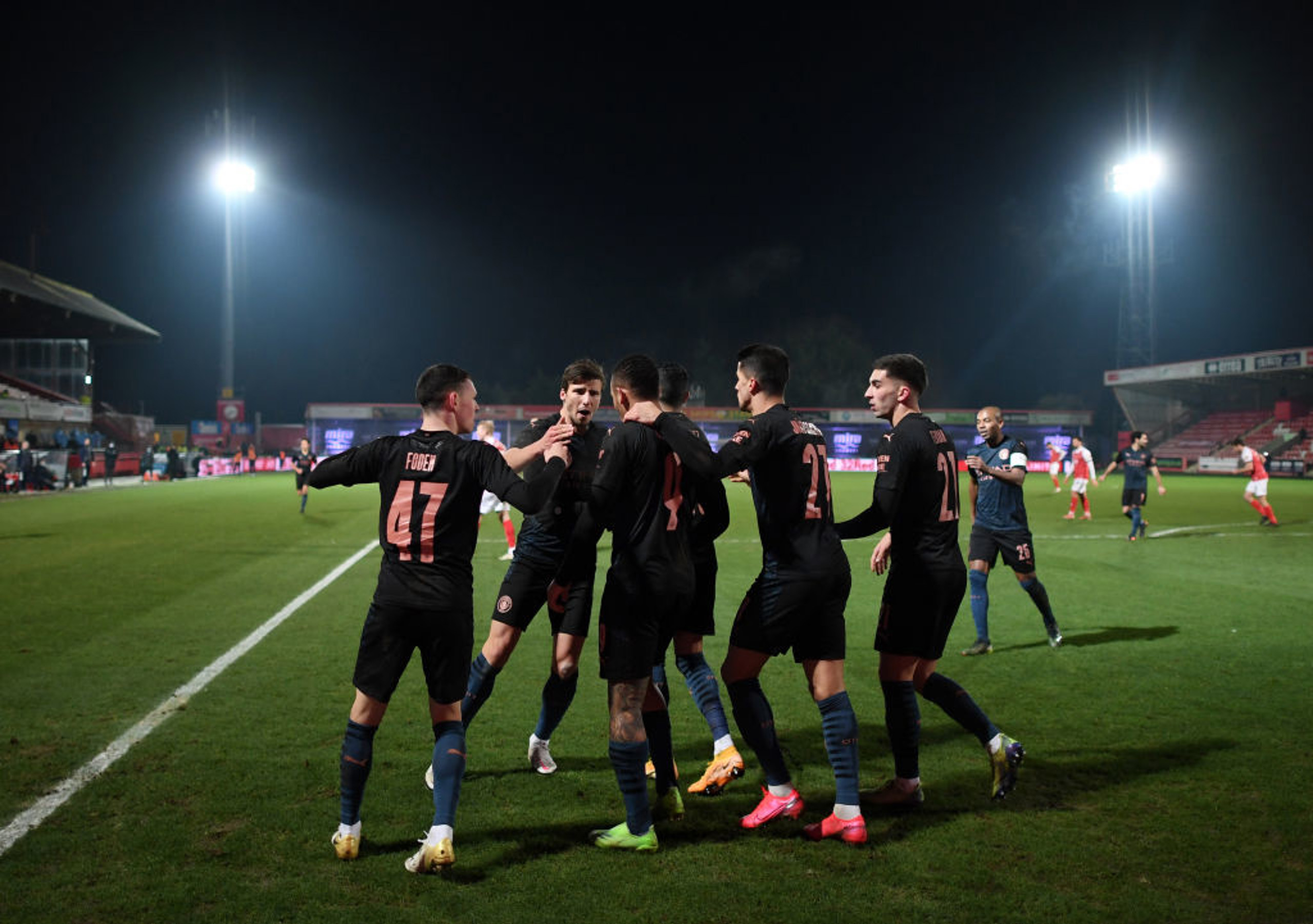 City Berhasil Lewati Tantangan Dari Cheltenham