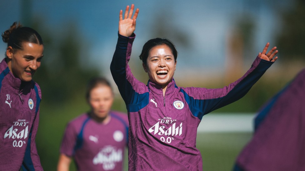  BIG HAND: Yui Hasegawa gets her point across.