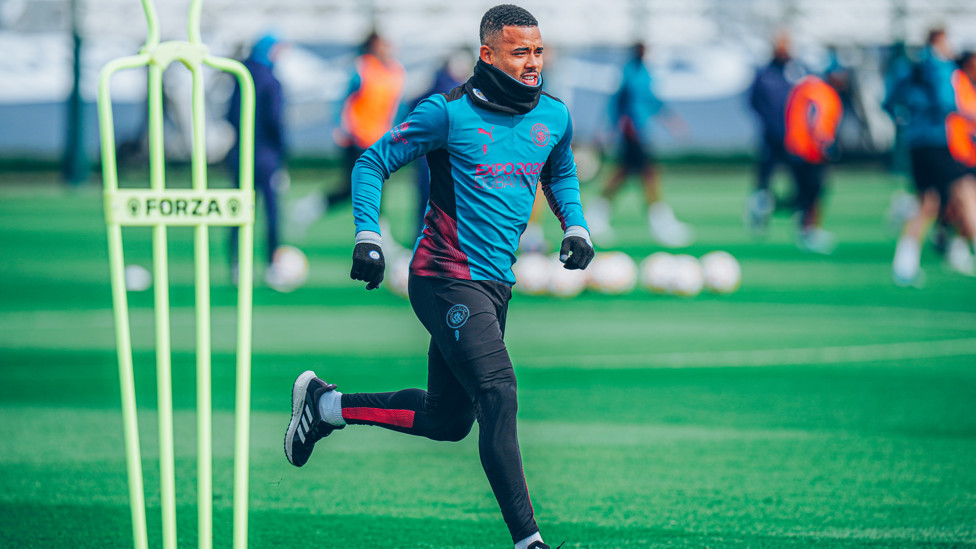 GAB ON THE RUN : Gabriel Jesus shows a clean pair of heels