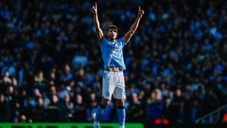 Dias analisa empate frustrante em Londres
