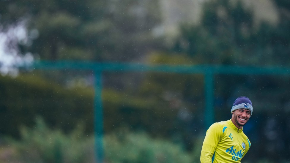 MIDFIELD MAESTRO : Matheus Nunes cracks a smile