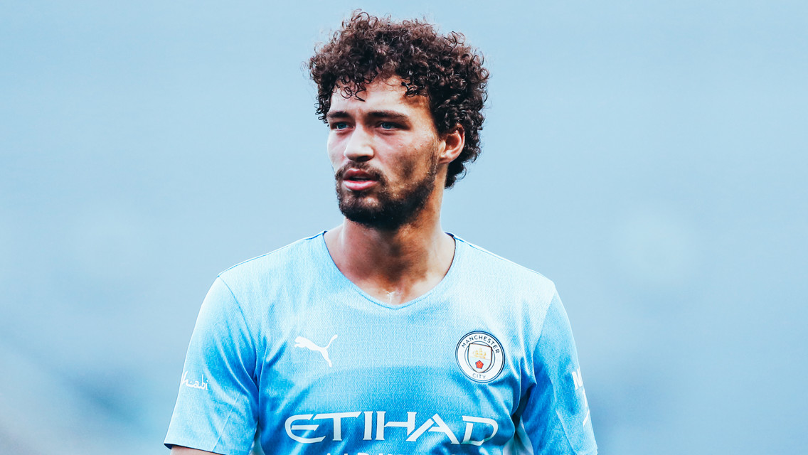 Sandler joins Feyenoord 