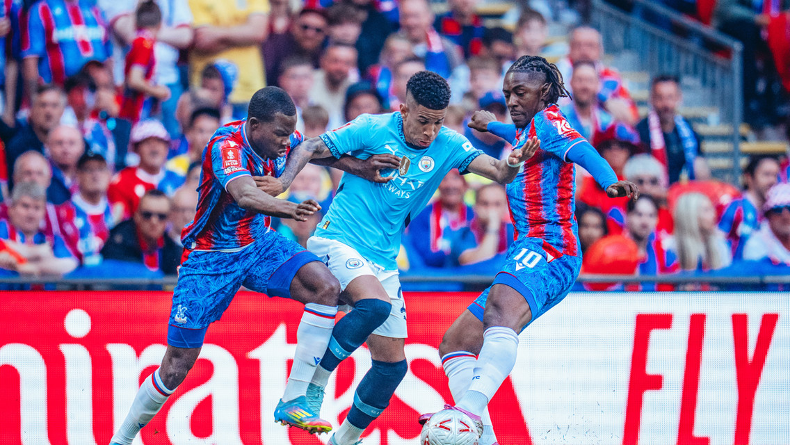 Palace bate City em Wembley e é campeão da FA Cup