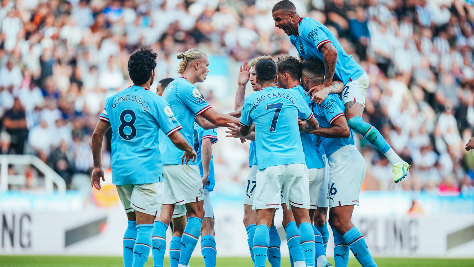 Histórico! Em jogo de oito gols, Chelsea arranca empate contra o Manchester  City no fim