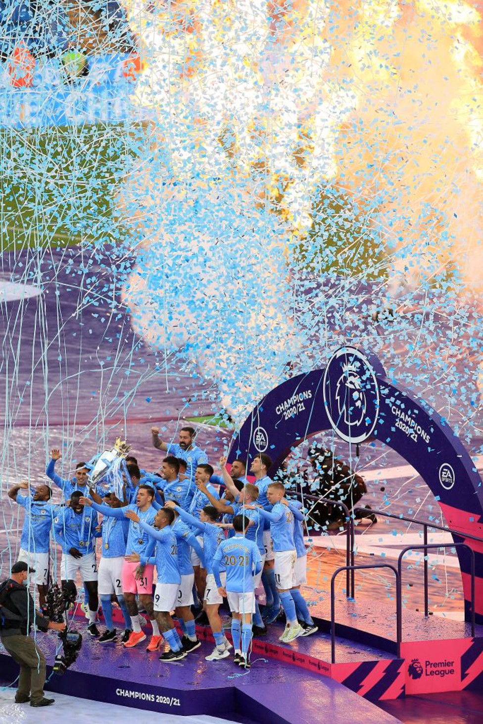 CHAMPIONS : Absolute scenes!