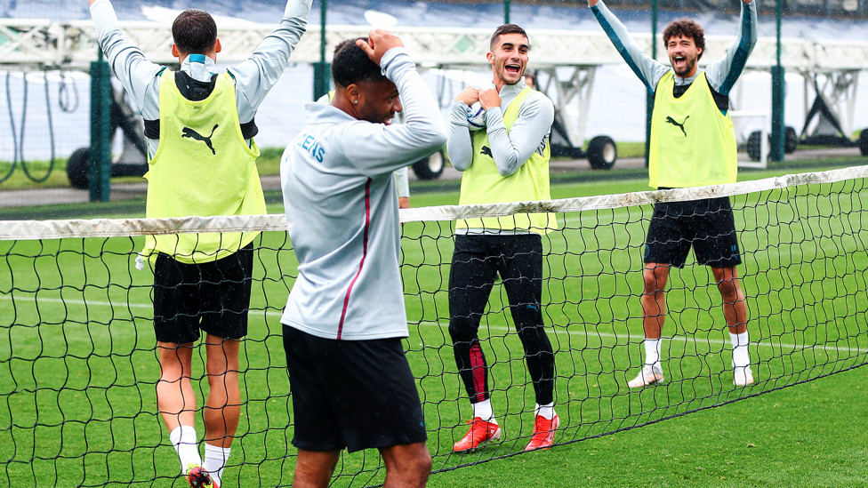 Raheem suffers as Team Dias strike early