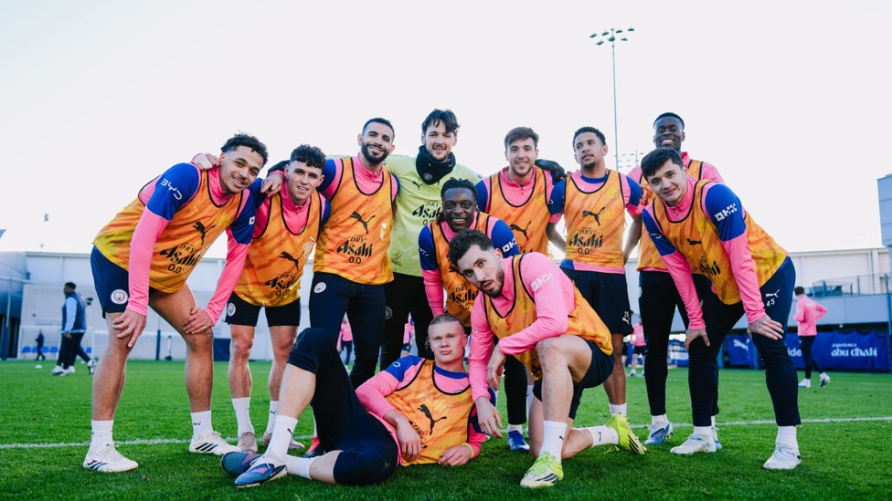 SQUAD GOALS : The players stop for a group photo
