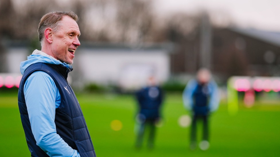 BOSSING IT : Andrée Jeglertz watches on