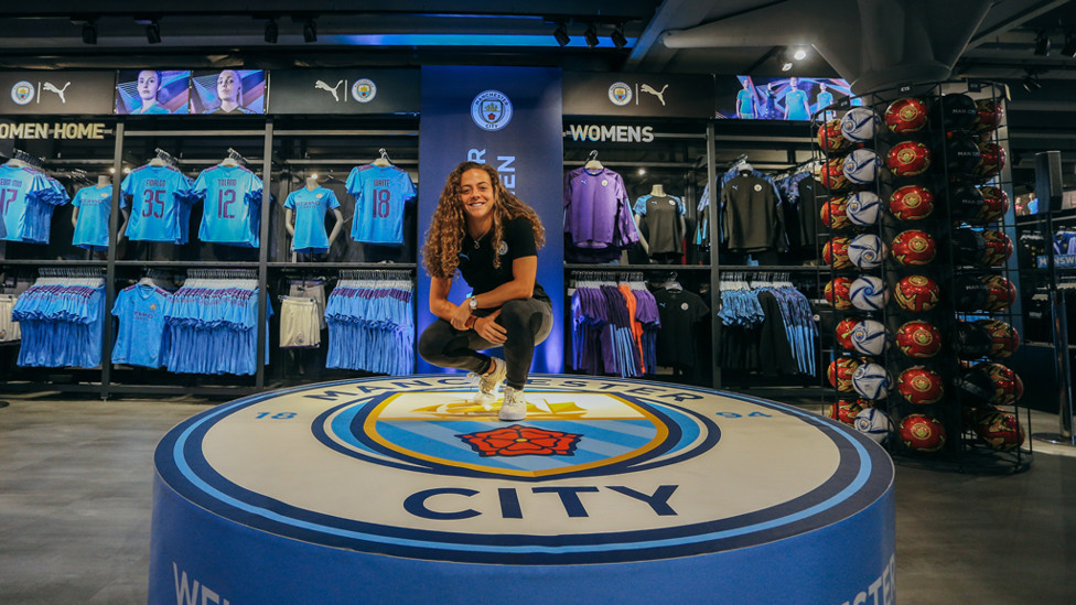 PORTUGAL STAR : Matilde Fidalgo in the spotlight
