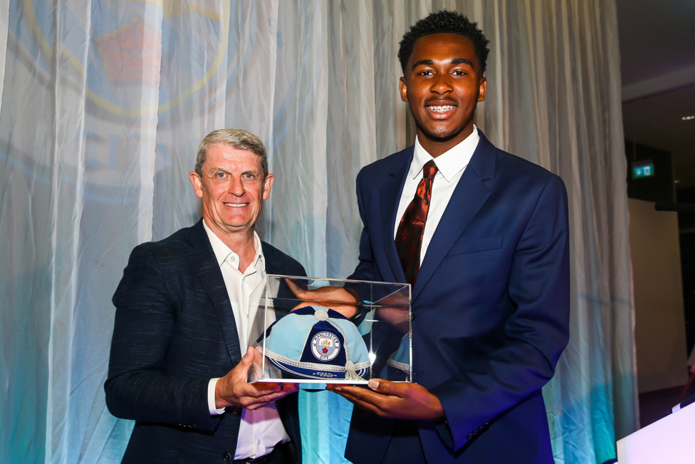 Isaiah Dada-Mascoll  : Centre-back