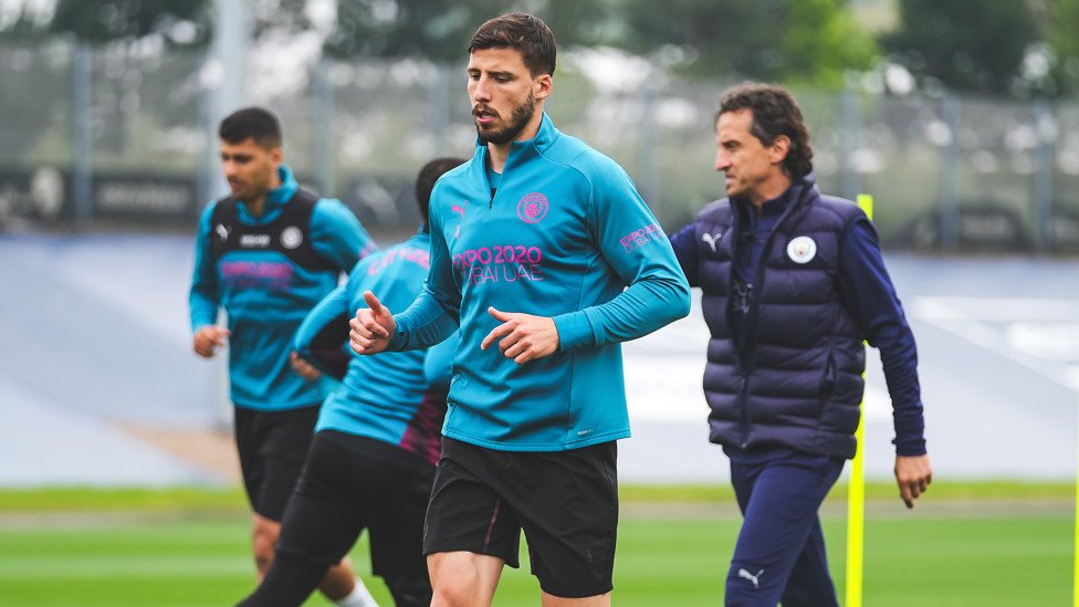 RUBEN AT THE READY: Our Portuguese defensive rock prepares ahead of Monday's session