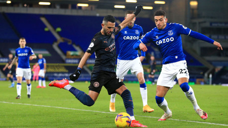 Everton v City:  Kick-off time, TV info and injury news
