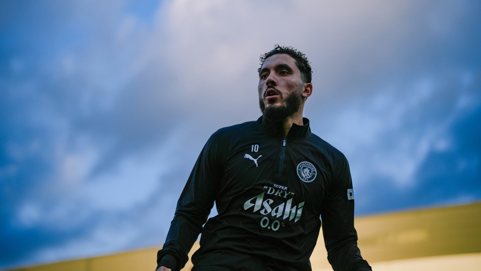 PERFECT 10 : Rayan Cherki gets ready