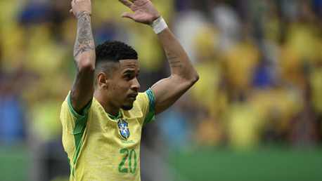 Savinho juega en la segunda parte en la derrota de Brasil ante Argentina