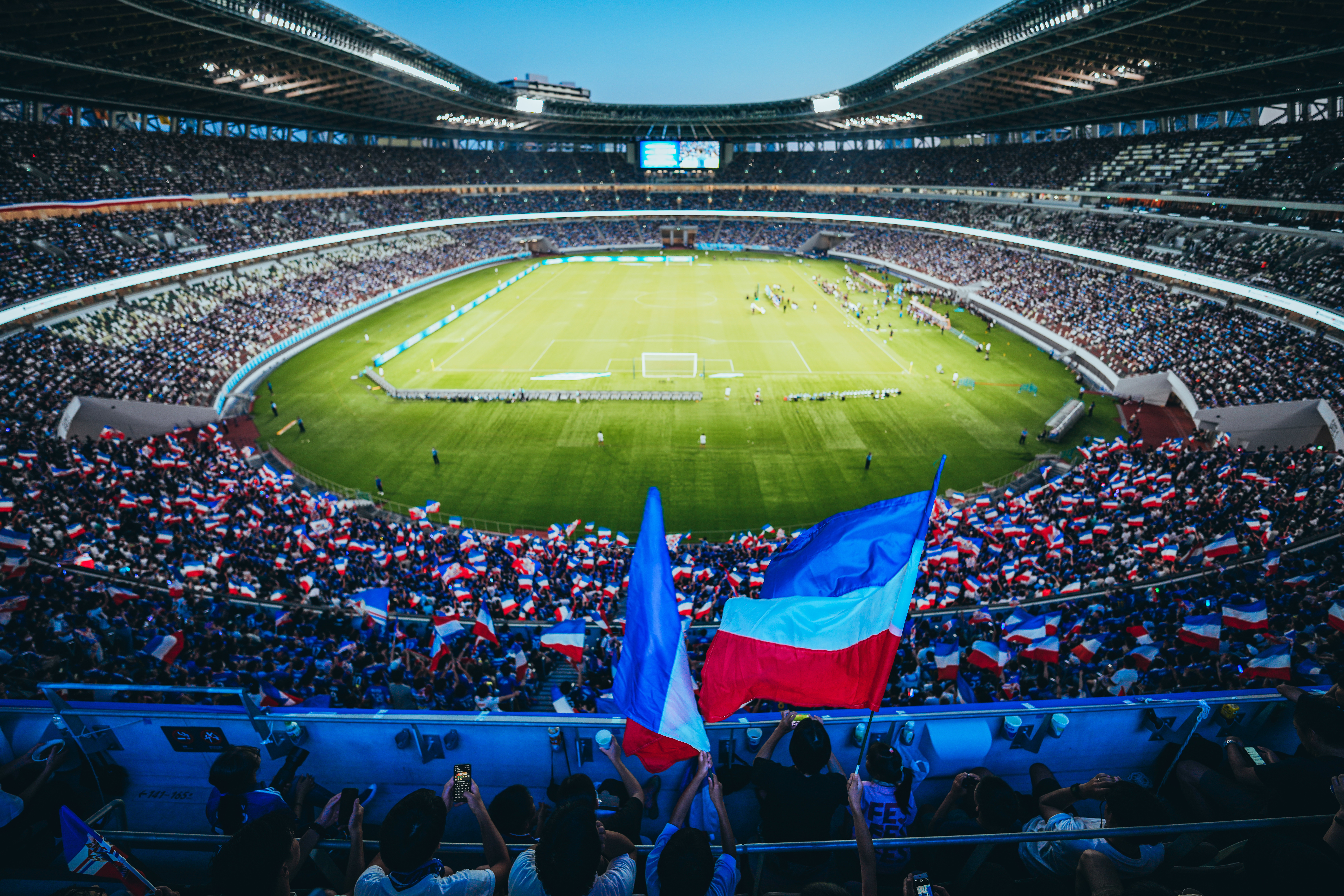 ESTÁDIO LOTADO 