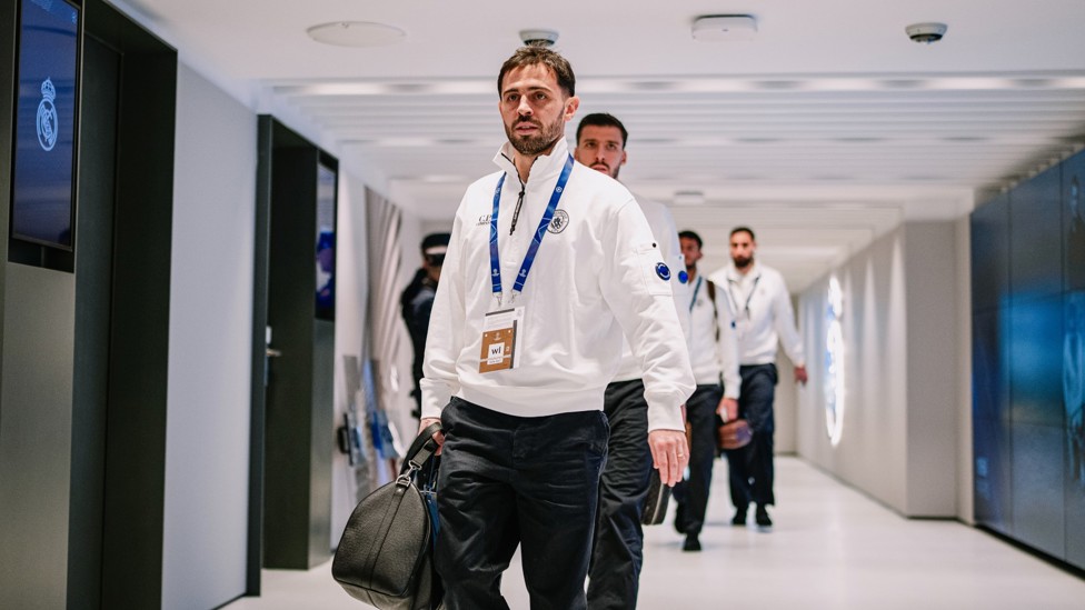 SKIPPER SILVA : Bernardo arrives.