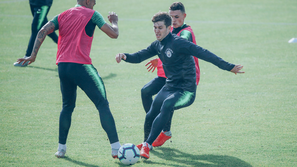 50-50 : John Stones and Danilo duel