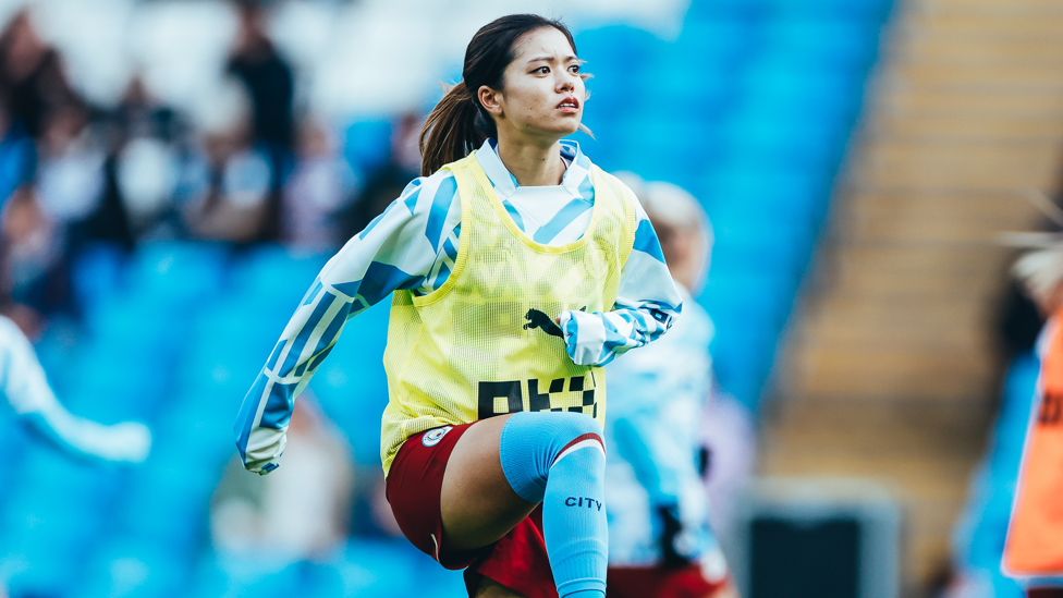 HASEGAWA TIME : Yui gets in the groove during the pre-match warm up