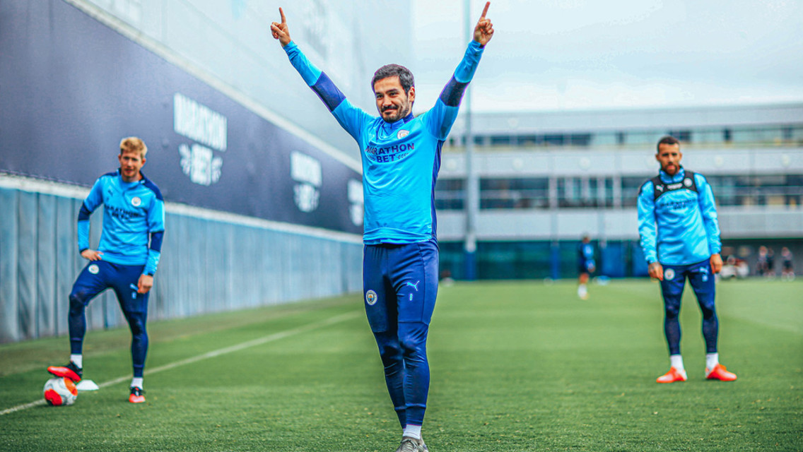 Latihan: Siap Untuk The Saints!