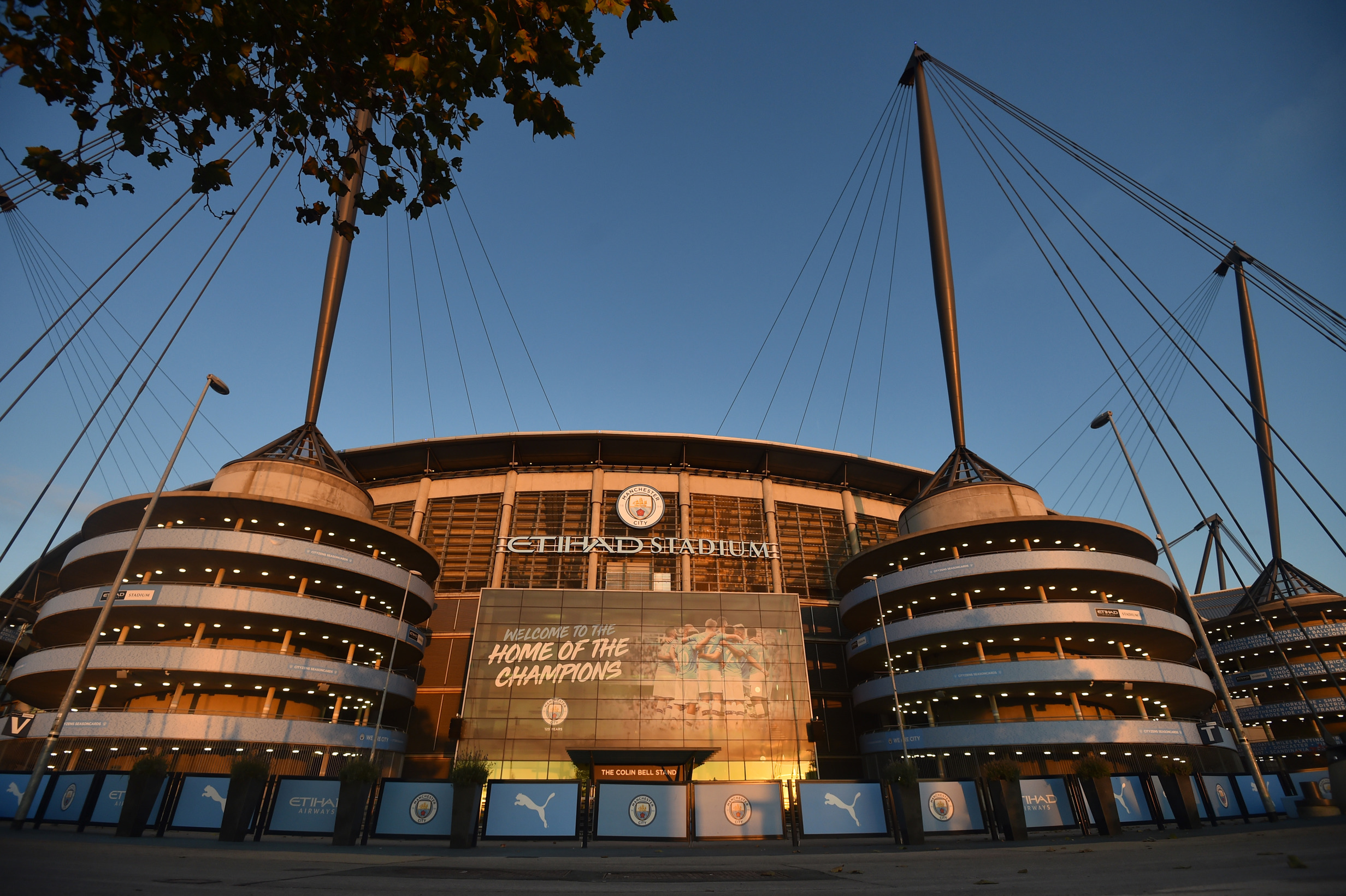 Manchester City FC - Official Website of Man City .