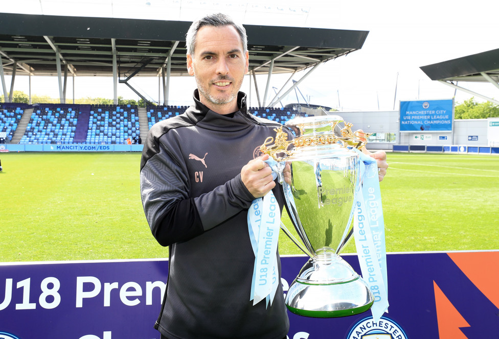 BOSSED IT : A proud moment for Carlos Vicens