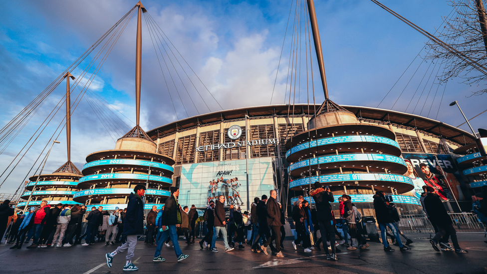 HOME : Up for the FA Cup at the Etihad!